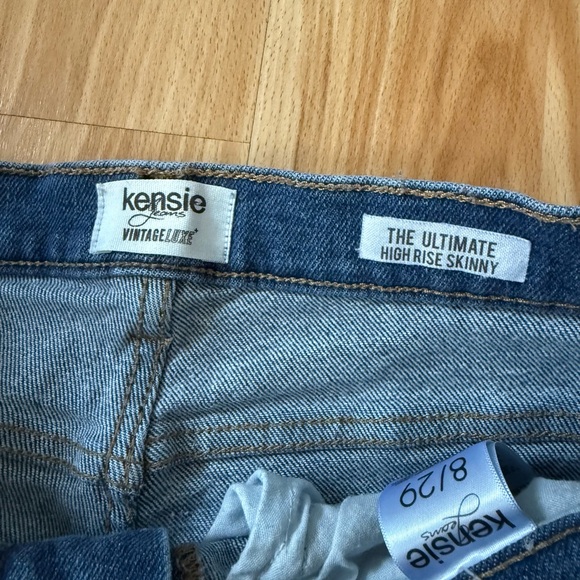 Kensie Light Blue Ultimate High Rise Skinny Jeans 8/29 - Picture 2 of 4